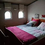 Quarto em Acomodações Particulares Le Val Du Corsaire Petit Dej Compris, Piscine, Parking *