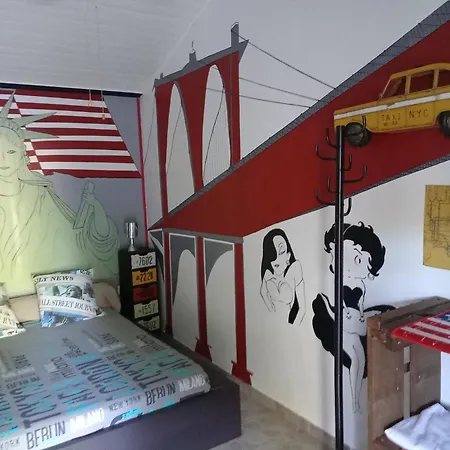 Quarto em Acomodações Particulares Le Val Du Corsaire Petit Dej Compris, Piscine, Parking