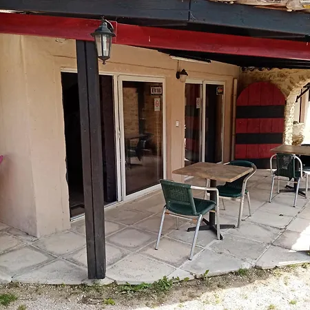 Le Val Du Corsaire - Piscine - Convivialite - C'Est Comme A La Maison Pansiyon Colonzelle
